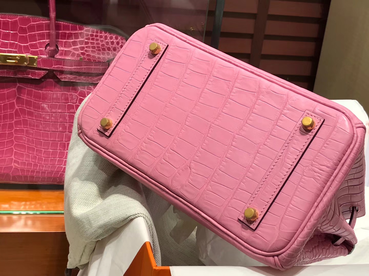 爱马仕 HERMES 铂金包 Birkin 配全套专柜原版包装 全球发售 rose sakura 水粉色 3q